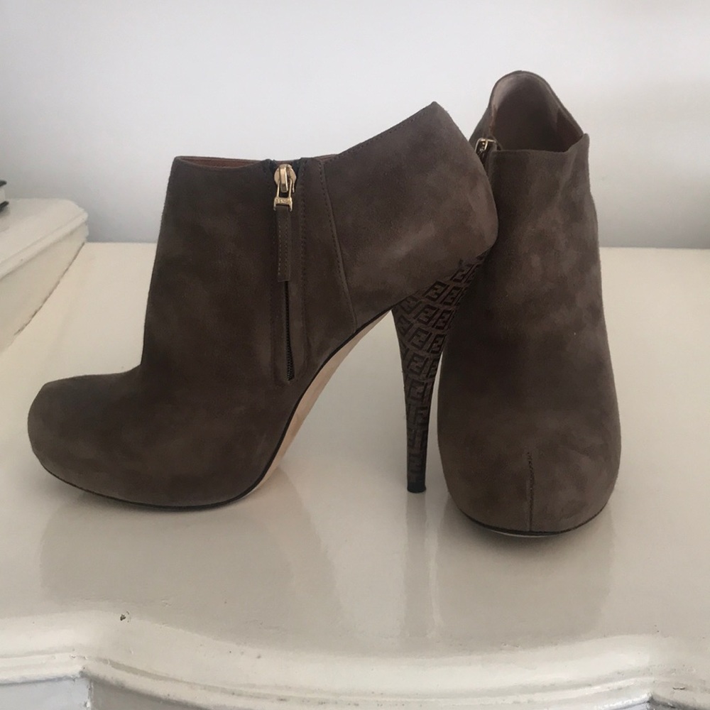 Fendi booties - Picture 2 of 4